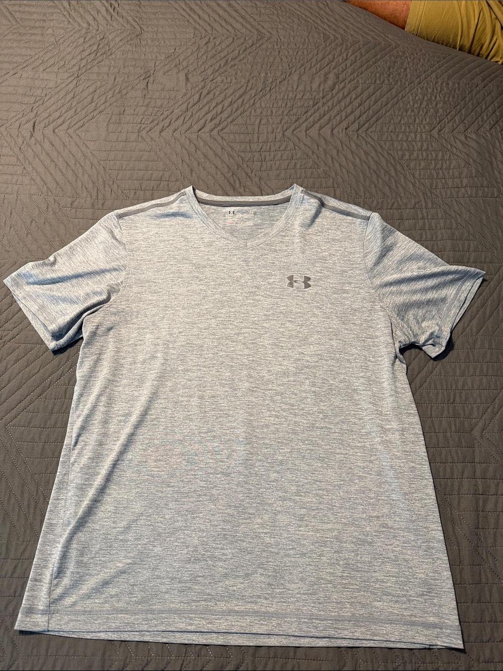 Under Armour Light Heather Gray V-Neck Performance Tee
